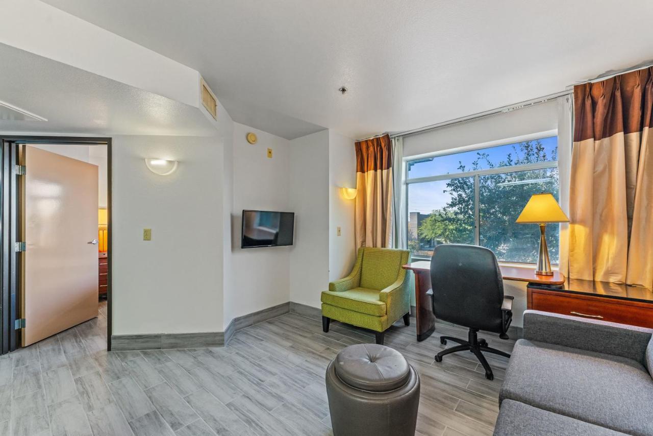 Chandler Perfect Location 1 Bedroom Esterno foto