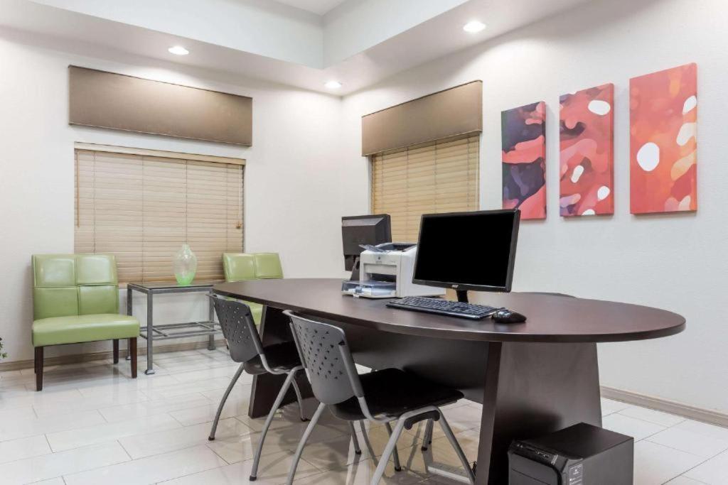 Chandler Perfect Location 1 Bedroom Esterno foto